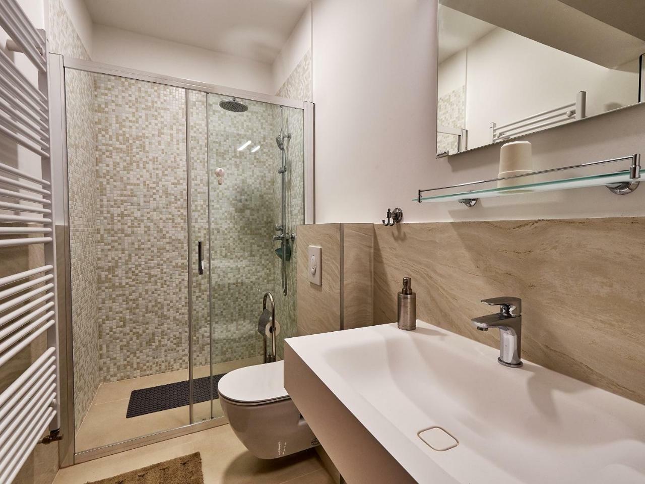 Eva Rooms & Studio Apartment Karlovac Εξωτερικό φωτογραφία
